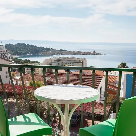 Rosa Bed & Breakfast 3*