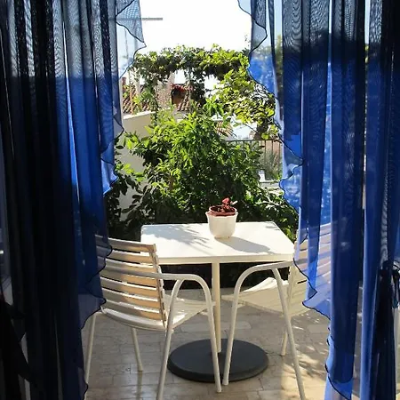 Bed & Breakfast Rosa 3*