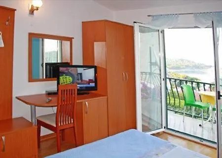 Rosa Bed & Breakfast 3*