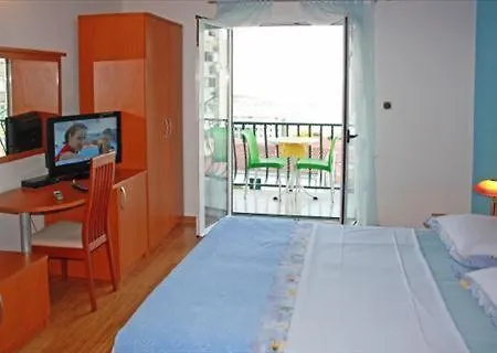 Bed & Breakfast Rosa Makarská